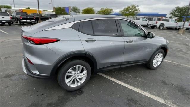 new 2025 Buick Envista car, priced at $27,300