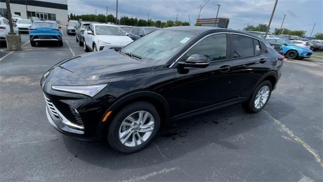 new 2025 Buick Envista car, priced at $27,425