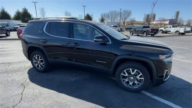 used 2023 GMC Acadia car, priced at $28,981