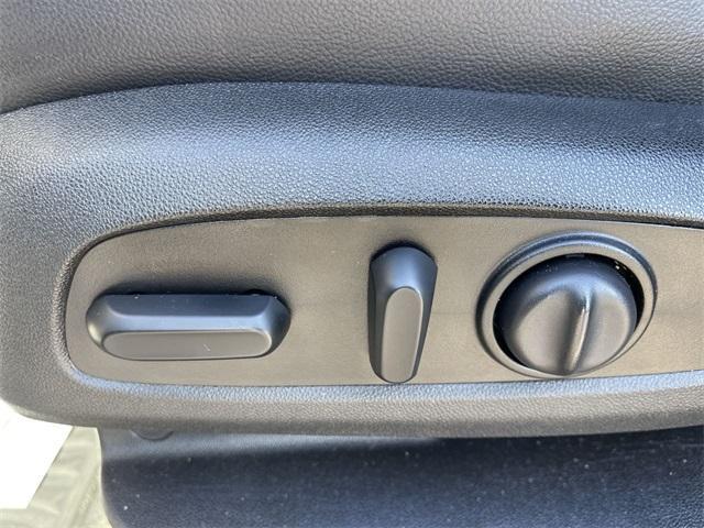 used 2018 Chevrolet Traverse car, priced at $13,490