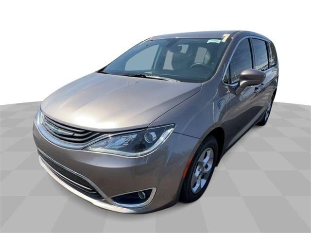 used 2018 Chrysler Pacifica Hybrid car, priced at $24,990