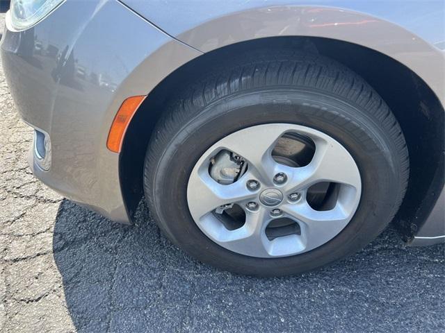 used 2018 Chrysler Pacifica Hybrid car, priced at $24,990