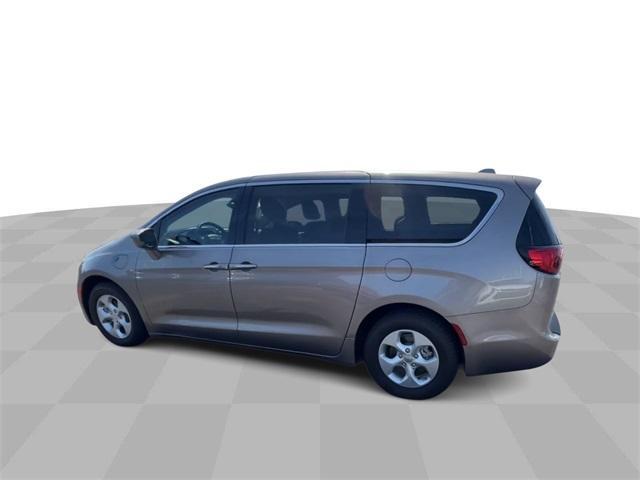 used 2018 Chrysler Pacifica Hybrid car, priced at $24,990