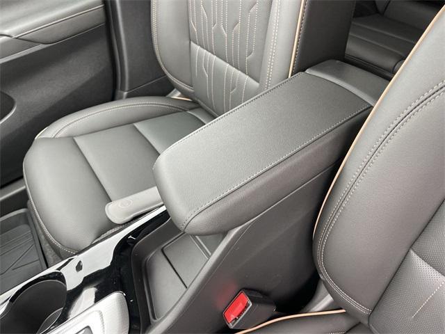 new 2025 Buick Envista car, priced at $31,010