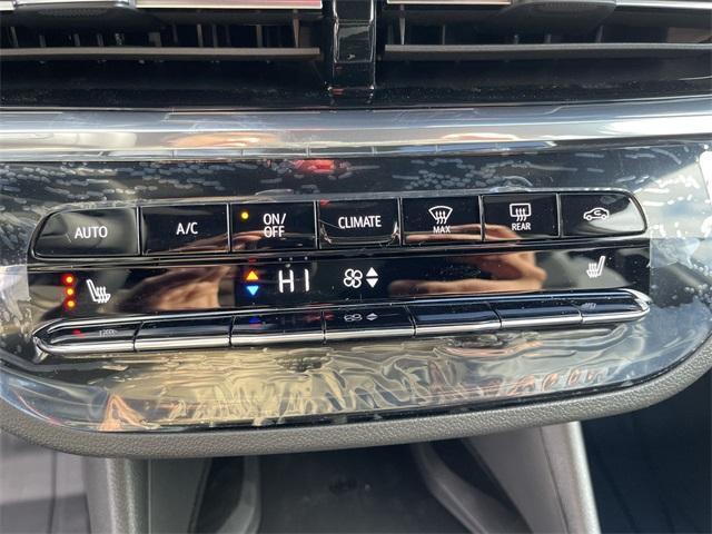 new 2025 Buick Envista car, priced at $30,510