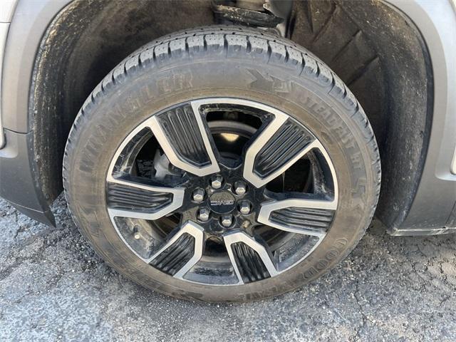 used 2021 GMC Acadia car, priced at $20,990
