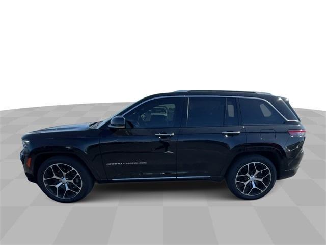 used 2022 Jeep Grand Cherokee car, priced at $43,981