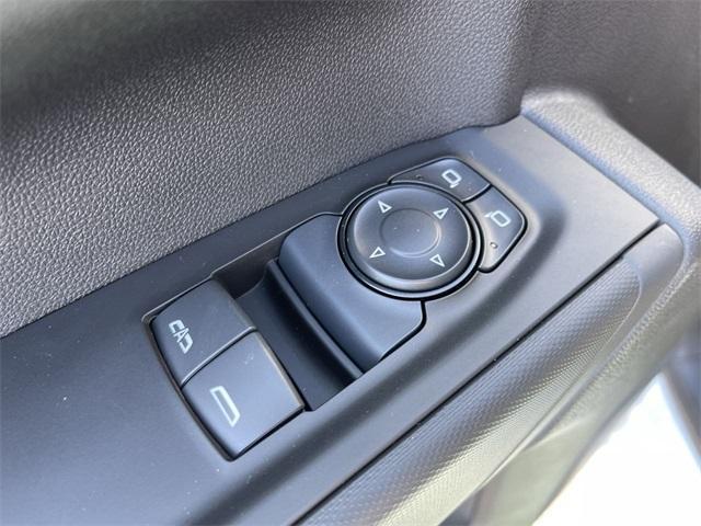 new 2025 GMC Sierra 1500 car, priced at $40,030
