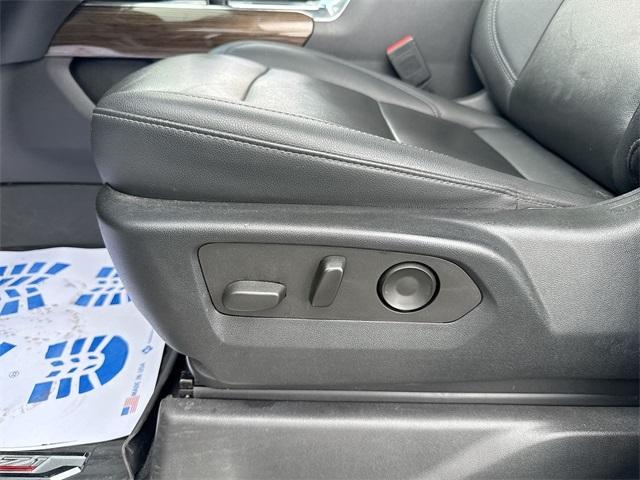used 2022 Chevrolet Silverado 1500 car, priced at $45,990