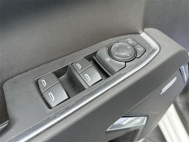 used 2022 Chevrolet Silverado 1500 car, priced at $45,990