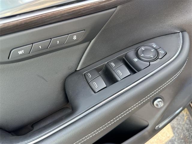 used 2022 Buick Envision car, priced at $33,990
