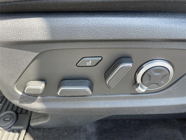 used 2023 Hyundai Palisade car, priced at $36,981