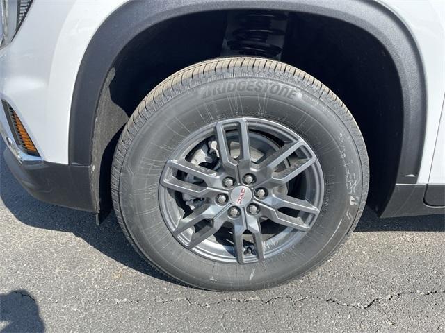 new 2025 GMC Acadia car, priced at $44,145