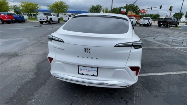 new 2025 Buick Envista car, priced at $31,610