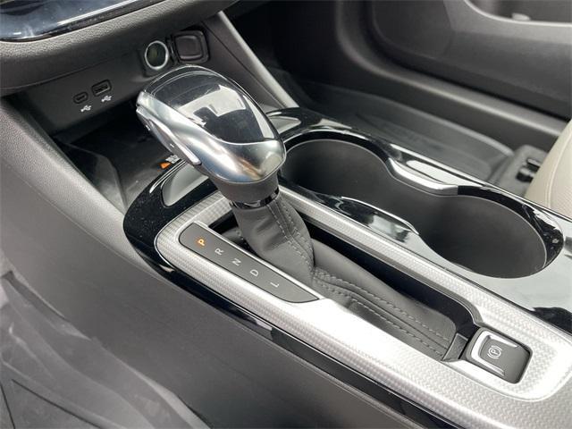 new 2025 Buick Envista car, priced at $31,610