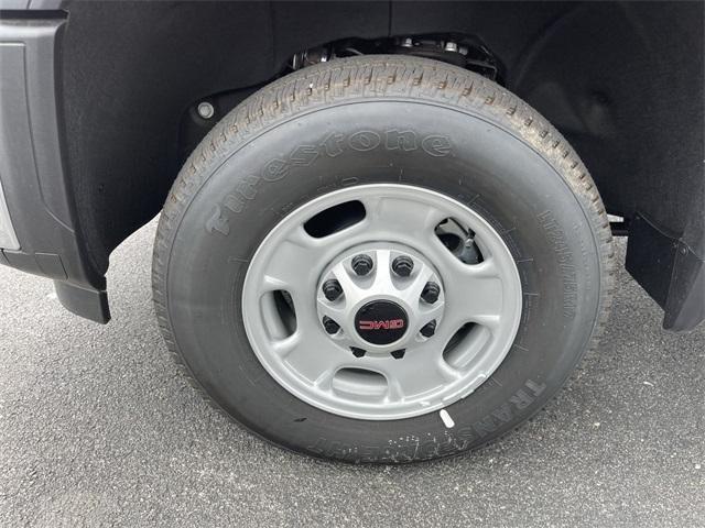new 2025 GMC Sierra 2500 car, priced at $54,325