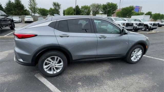 new 2025 Buick Envista car, priced at $26,705