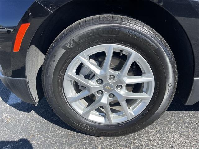 used 2024 Chevrolet Equinox car, priced at $24,888