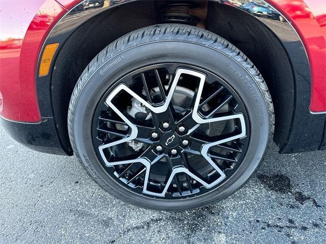 used 2024 Chevrolet Equinox car, priced at $23,991