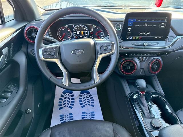 used 2024 Chevrolet Equinox car, priced at $23,991