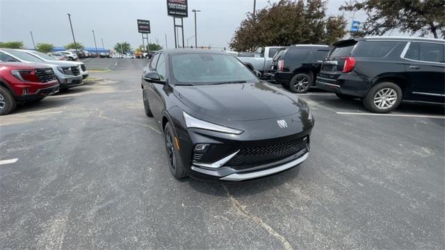 new 2025 Buick Envista car, priced at $29,495