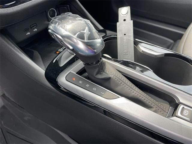 new 2025 Buick Envista car, priced at $29,495
