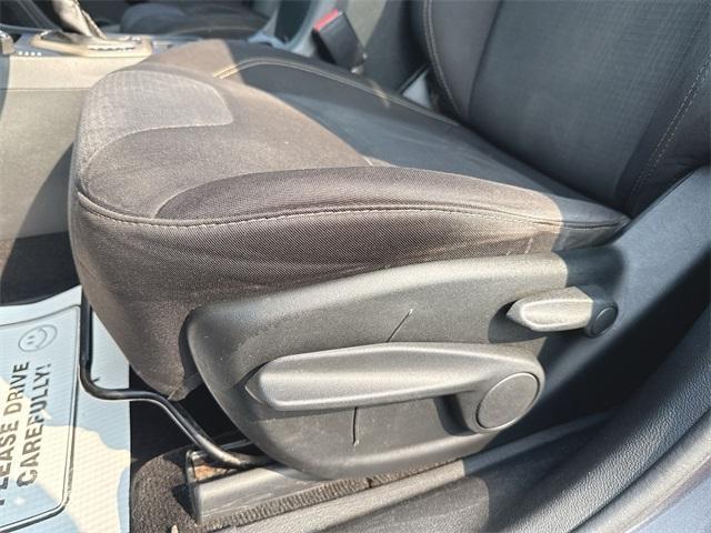 used 2015 Jeep Cherokee car, priced at $9,990