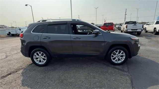 used 2015 Jeep Cherokee car, priced at $9,990