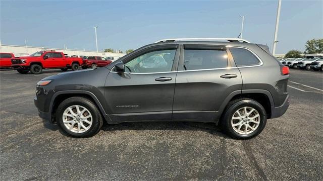 used 2015 Jeep Cherokee car, priced at $9,990