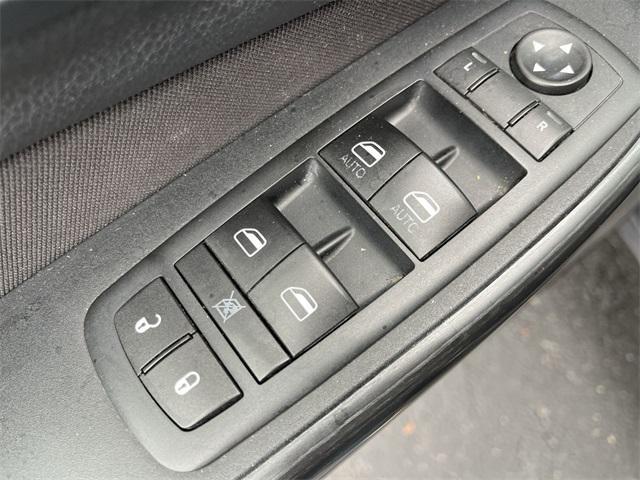 used 2015 Jeep Cherokee car, priced at $8,990