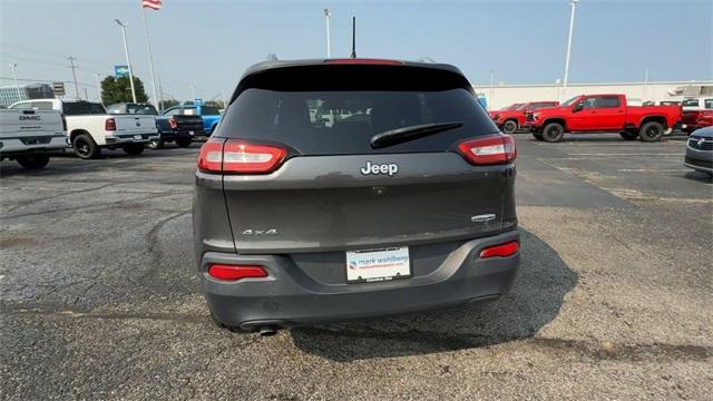 used 2015 Jeep Cherokee car, priced at $9,990