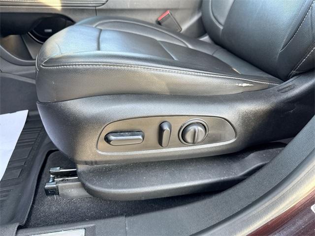 used 2021 GMC Acadia car, priced at $26,990