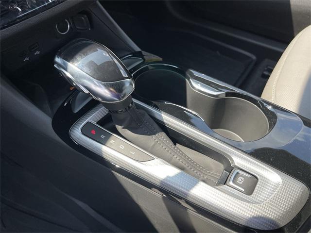 new 2025 Buick Envista car, priced at $31,235