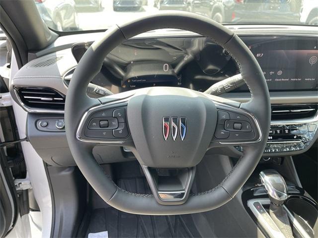 new 2025 Buick Envista car, priced at $31,235