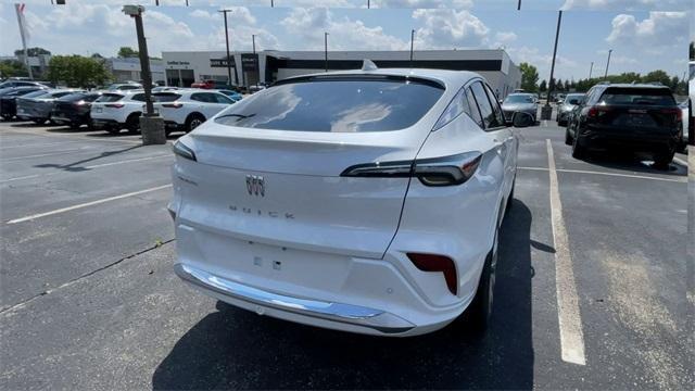 new 2025 Buick Envista car, priced at $31,235