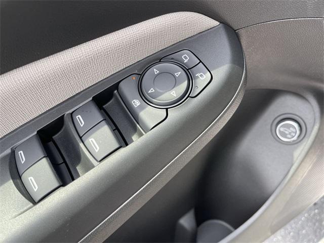 new 2025 Buick Envista car, priced at $31,235