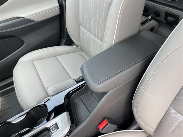 new 2025 Buick Envista car, priced at $31,235