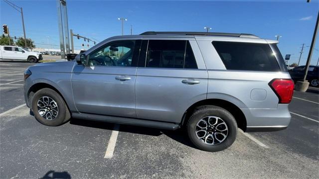 used 2022 Ford Expedition car, priced at $36,981