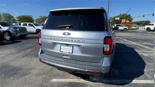 used 2022 Ford Expedition car, priced at $36,981