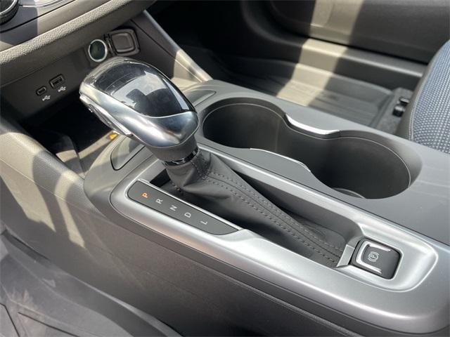new 2025 Buick Envista car, priced at $27,425