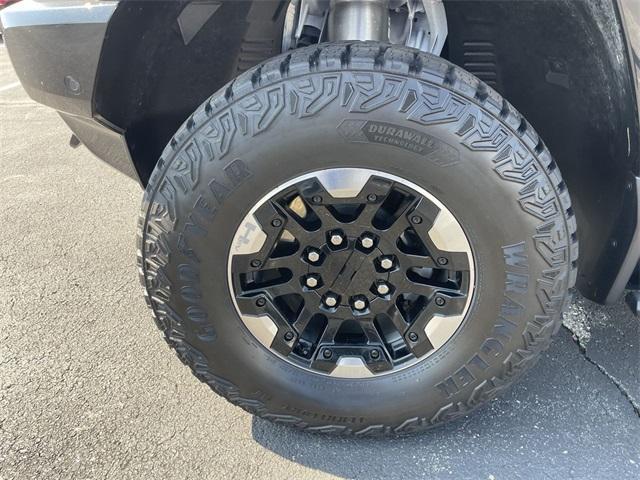 new 2025 GMC HUMMER EV SUV car, priced at $114,455