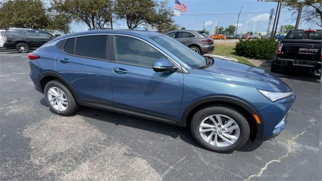 new 2025 Buick Envista car, priced at $27,425