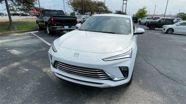 new 2025 Buick Envista car, priced at $26,930