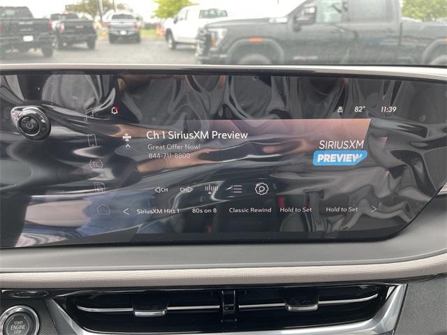 new 2025 Buick Envista car, priced at $30,635