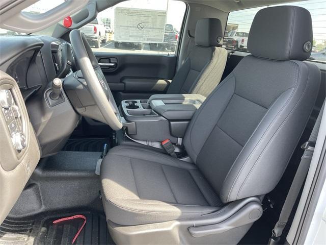 new 2025 GMC Sierra 1500 car, priced at $40,030