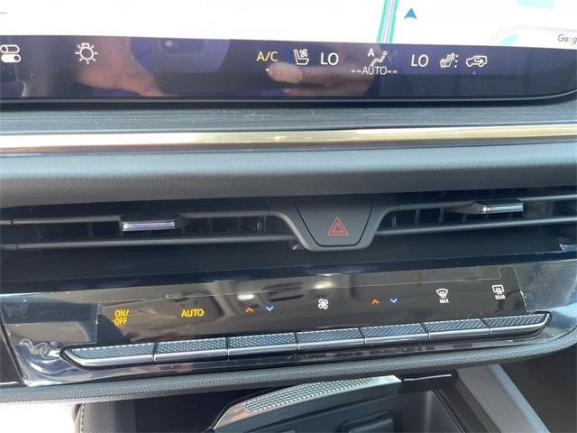 new 2025 Buick Envision car, priced at $45,595