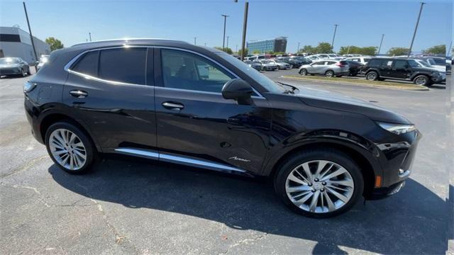 new 2025 Buick Envision car, priced at $45,595