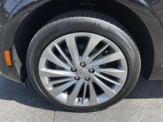 new 2025 Buick Envision car, priced at $45,595