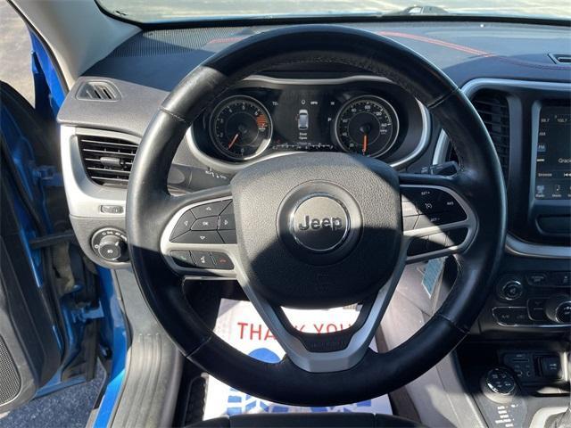 used 2017 Jeep Cherokee car, priced at $8,990