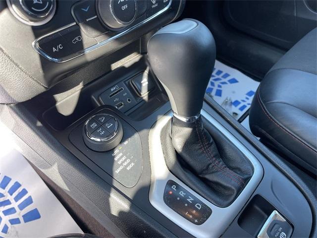 used 2017 Jeep Cherokee car, priced at $8,990